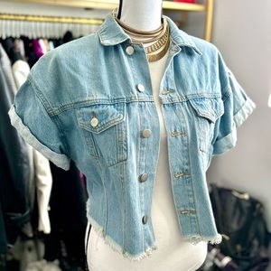 Nasty Gal Cropped Short-Sleeved Denim Jacket